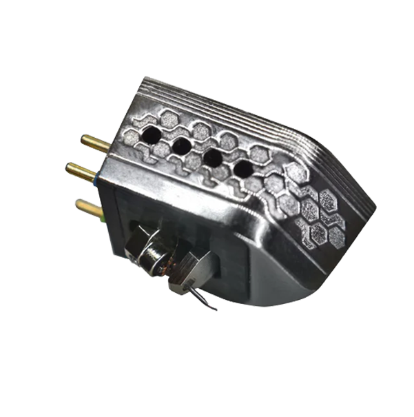 Titanic Audio Model S